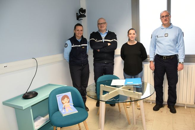 , Au Puy-en-Velay, cette unité de gendarmerie est spécialement dédiée aux familles