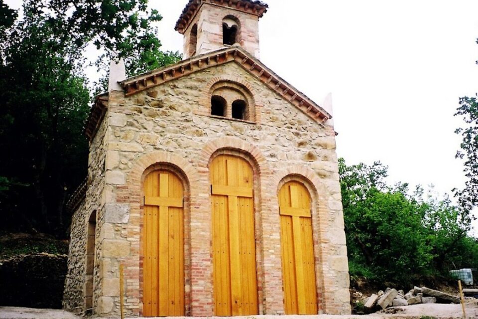 La chapelle du calvaire de Chavanay (Loire) située sur le chemin de Compostelle qui va de Genève au Puy-en-Velay.