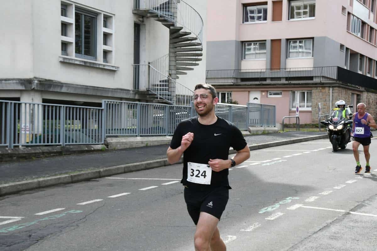 « Mais qu’est-ce que je fais là ! » : j’ai participé aux 15 km du Puy-en-Velay et je vous raconte ma course