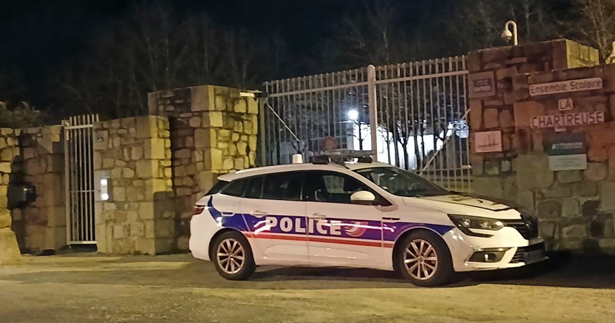 , Accueil Faits-divers – Justice Alertes à la bombe dans des lycées : un mineur placé en garde à vue au Puy-en-Velay