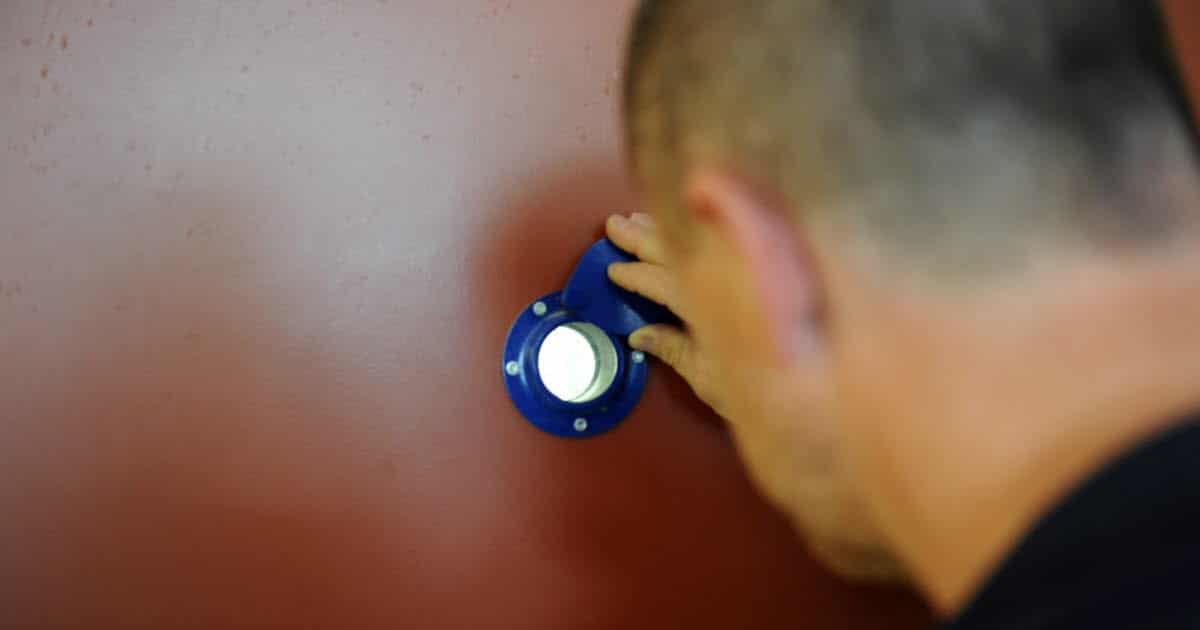 , Accueil Faits-divers – Justice Évadé de la maison d’arrêt du Puy-en-Velay depuis mars, il est interpellé… sur un toit
