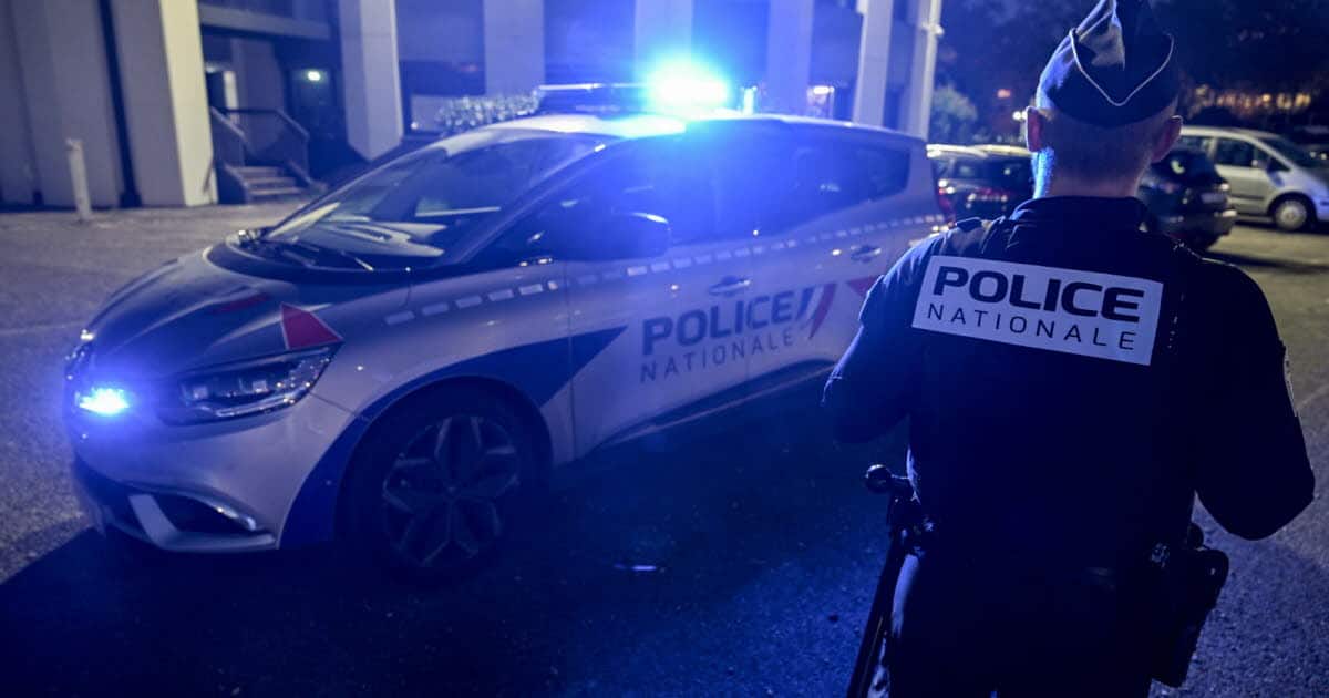 , Accueil Faits-divers – Justice Violences en réunion au Puy-en-Velay : il est passé à tabac par deux individus en …